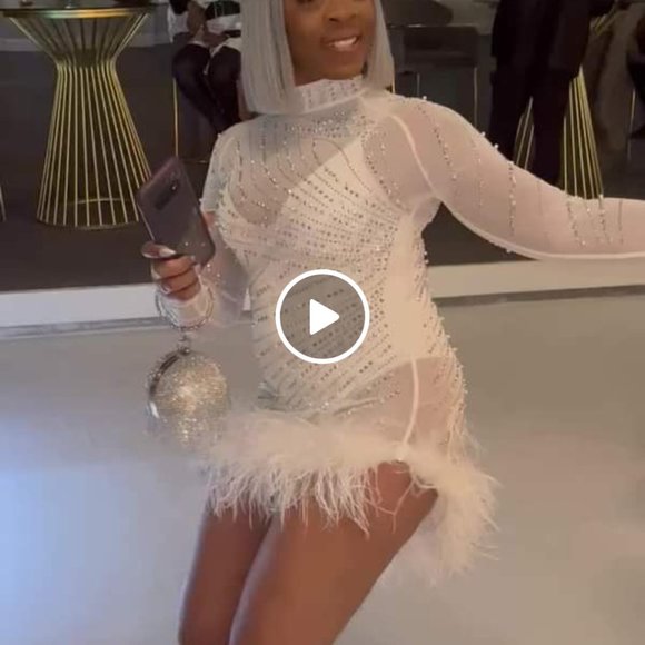 Dress - Picture 1 of 2